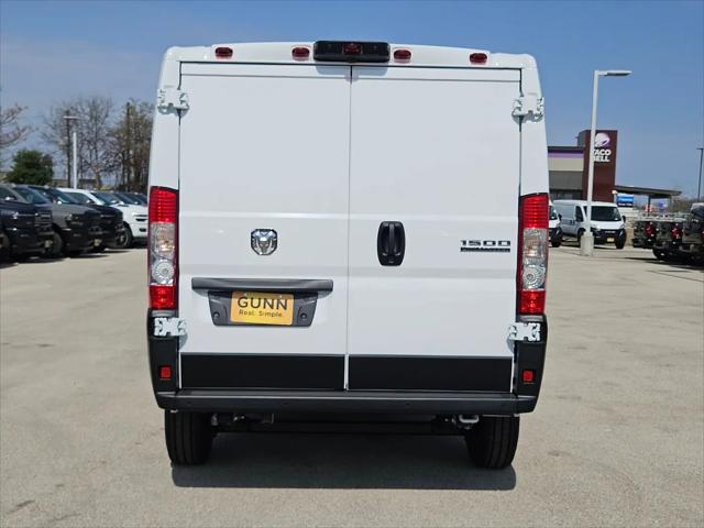2026 Ram ProMaster Cargo Van Tradesman Low Roof 136" WB w/Pass Seat