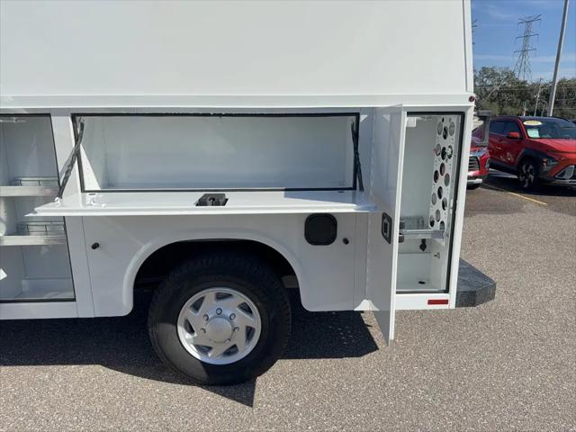 2026 Ford E-350 Cutaway E-Series Cutaway