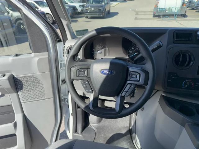 2026 Ford E-350 Cutaway E-Series Cutaway
