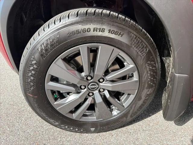 2026 Nissan Pathfinder SV