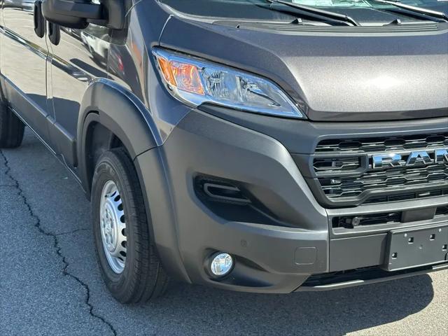2026 Ram ProMaster Cargo Van Tradesman High Roof 136" WB w/Pass Seat