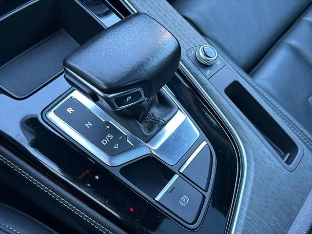 2023 Audi A4 Premium Plus 45 TFSI S line quattro S tronic