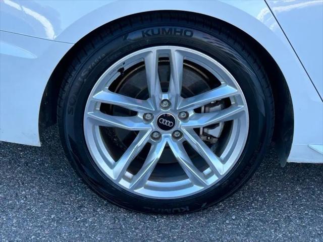 2023 Audi A4 Premium Plus 45 TFSI S line quattro S tronic