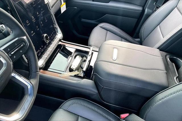 2026 GMC Yukon 4WD Denali