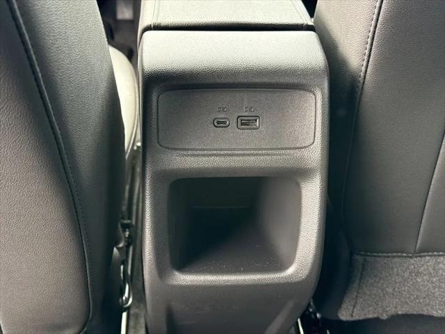 2026 Buick NV Preferred FWD
