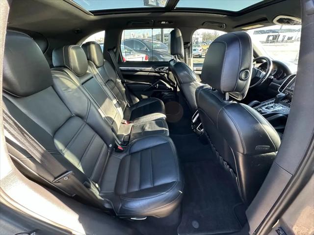 2011 Porsche Cayenne S