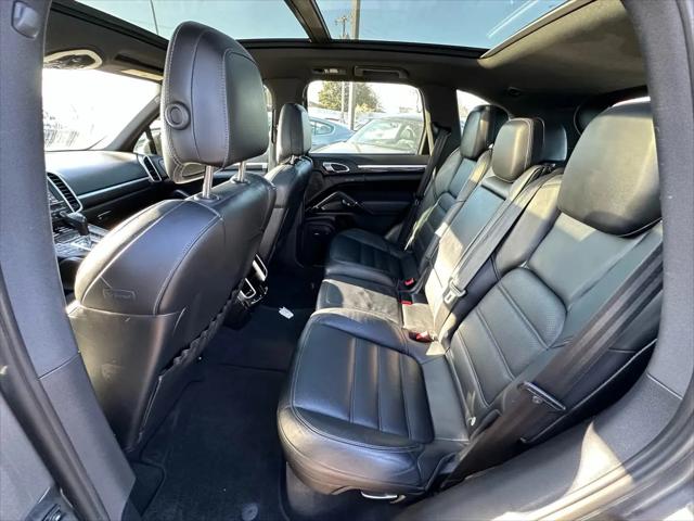 2011 Porsche Cayenne S