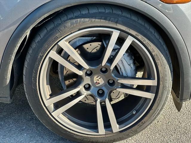 2011 Porsche Cayenne S