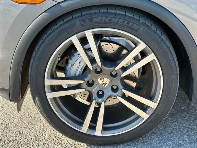 2011 Porsche Cayenne S