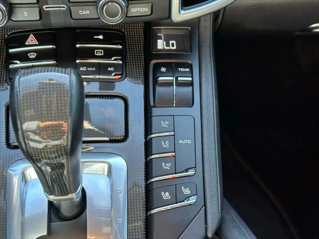 2011 Porsche Cayenne S