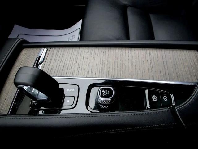 2023 Volvo S90 B6 Plus