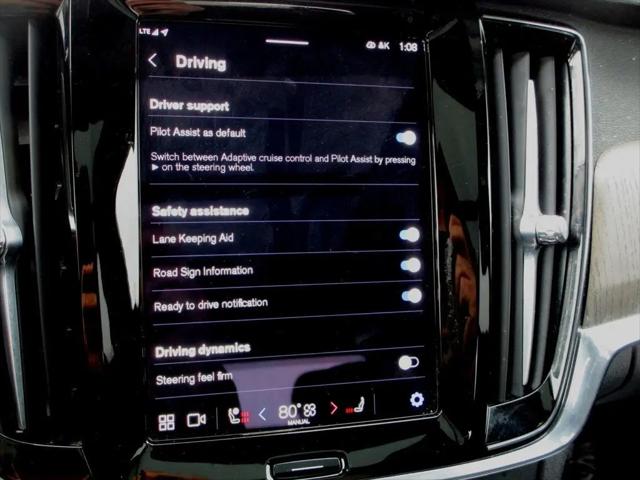 2023 Volvo S90 B6 Plus