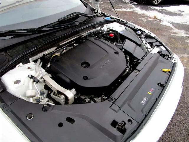 2023 Volvo S90 B6 Plus