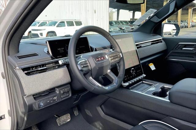 2026 GMC Sierra Standard Range Elevation