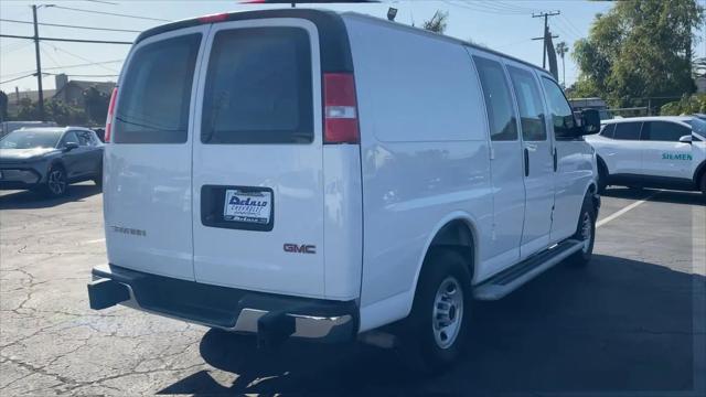 2024 GMC Savana Cargo RWD 2500 Regular Wheelbase Work Van
