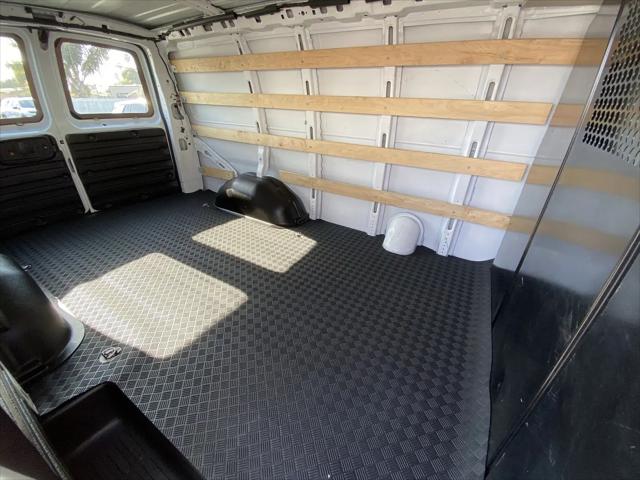 2024 GMC Savana Cargo RWD 2500 Regular Wheelbase Work Van