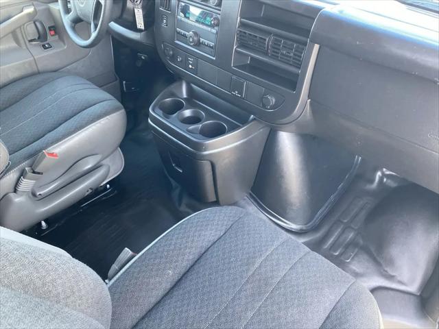 2024 GMC Savana Cargo RWD 2500 Regular Wheelbase Work Van