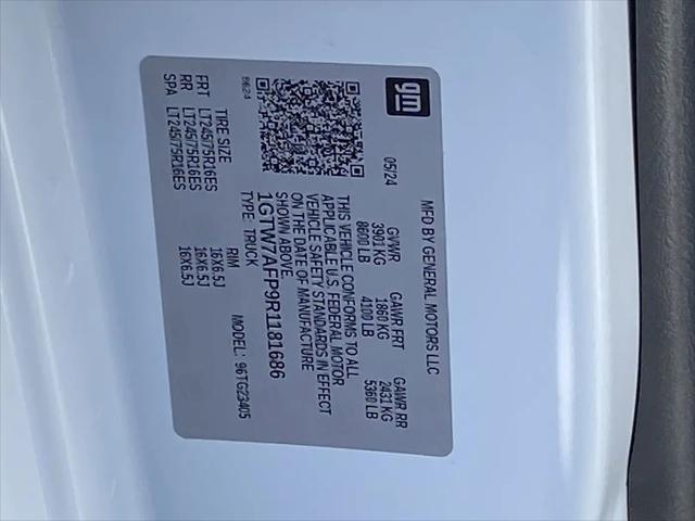 2024 GMC Savana Cargo RWD 2500 Regular Wheelbase Work Van