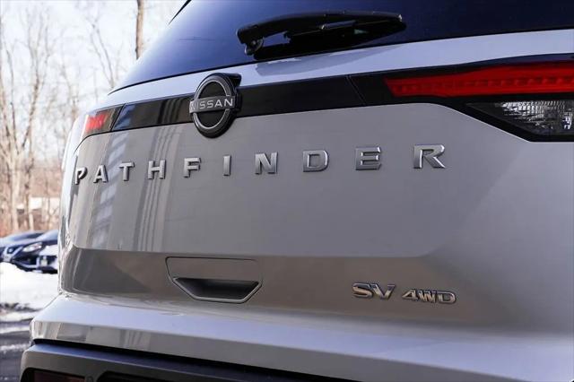 2023 Nissan Pathfinder SV 4WD