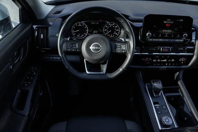 2023 Nissan Pathfinder SV 4WD