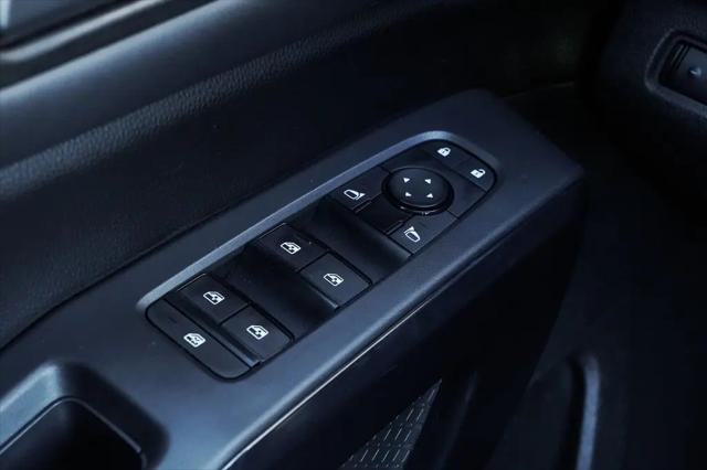 2023 Nissan Pathfinder SV 4WD