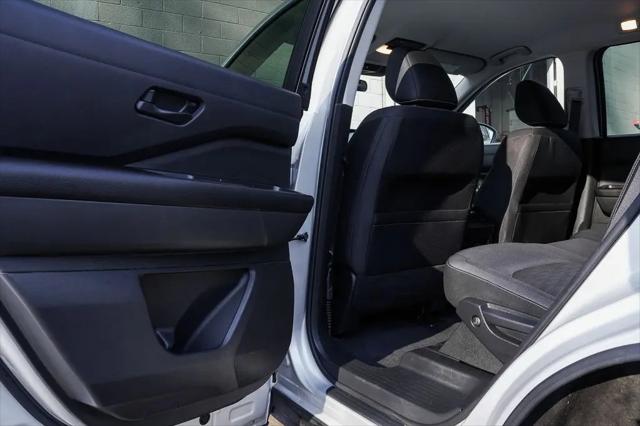 2023 Nissan Pathfinder SV 4WD