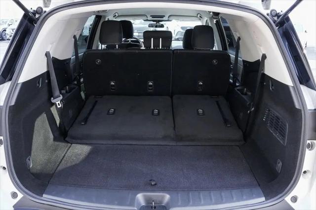 2023 Nissan Pathfinder SV 4WD