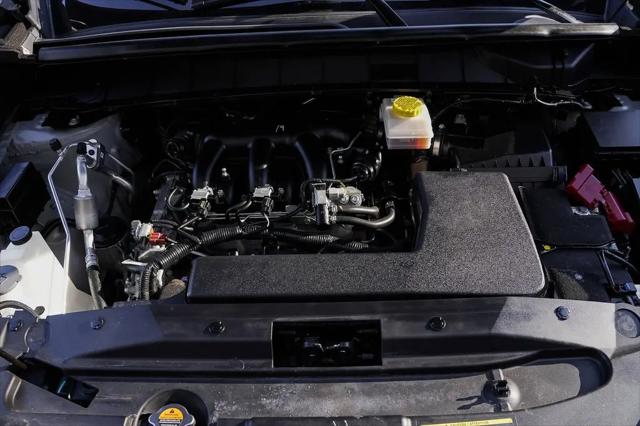 2023 Nissan Pathfinder SV 4WD