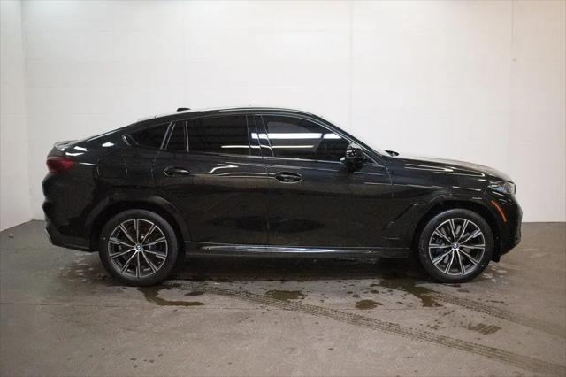 2025 BMW X6 M60i