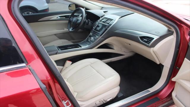 2017 Lincoln MKZ Premiere
