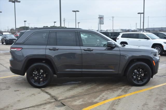 2026 Jeep Grand Cherokee Altitude 4x4