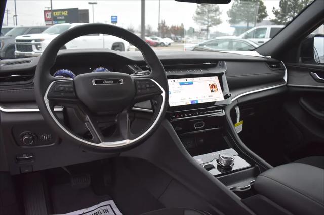 2026 Jeep Grand Cherokee Altitude 4x4