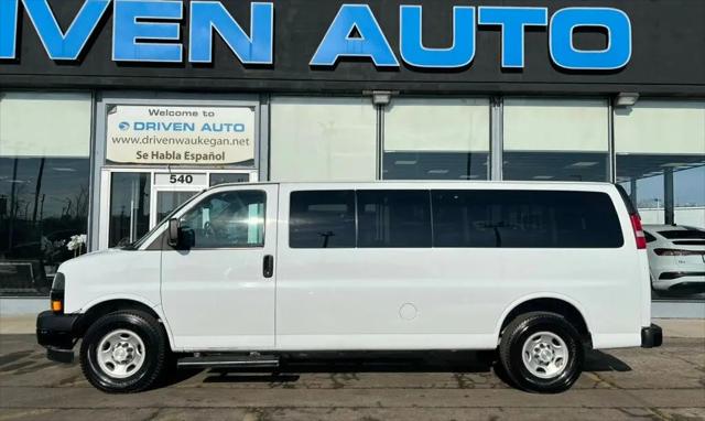 2023 Chevrolet Express Passenger RWD 3500 Extended Wheelbase LS