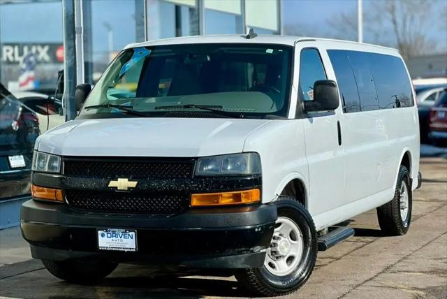 2023 Chevrolet Express Passenger RWD 3500 Extended Wheelbase LS