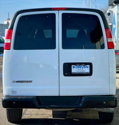 2023 Chevrolet Express Passenger RWD 3500 Extended Wheelbase LS