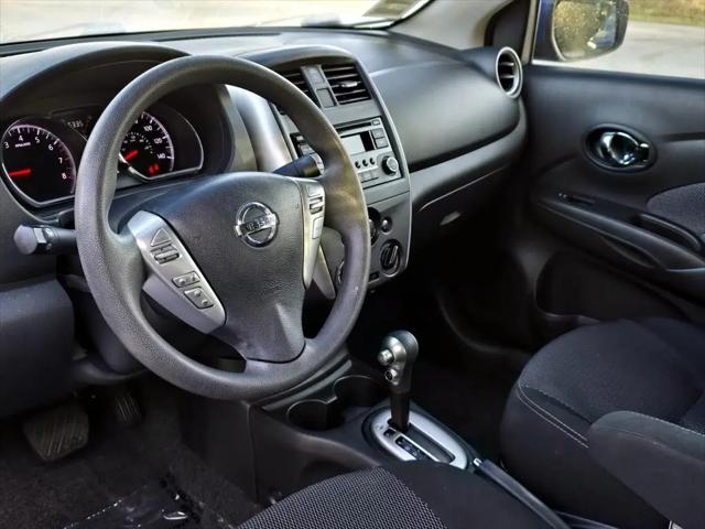 2015 Nissan Versa 1.6 SV