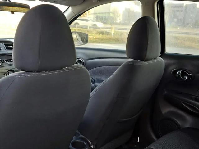 2015 Nissan Versa 1.6 SV