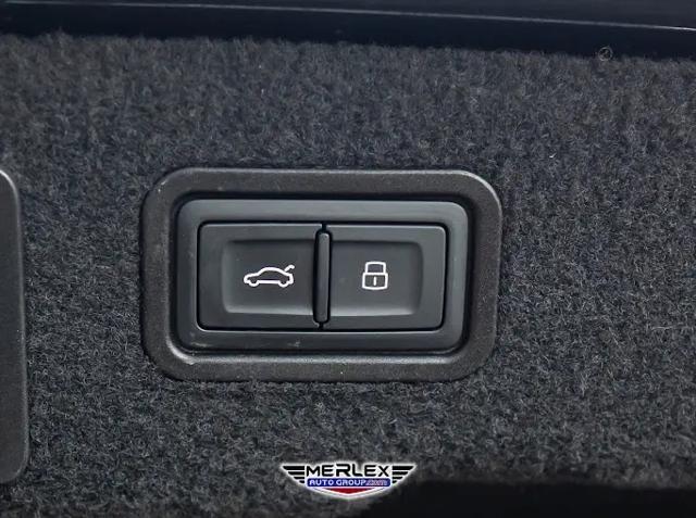 2021 Audi A8 L 60 TFSI quattro Tiptronic