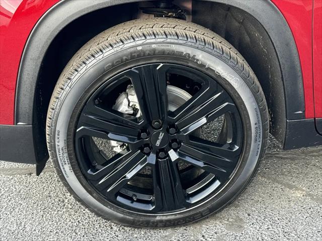 2026 GMC Acadia Elevation FWD