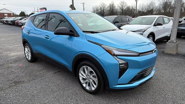 2027 Chevrolet Bolt LT FWD