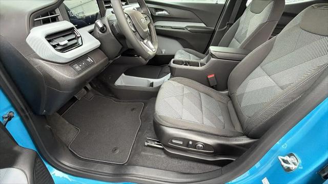 2027 Chevrolet Bolt LT FWD
