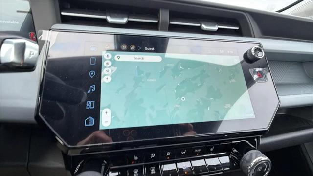 2027 Chevrolet Bolt LT FWD
