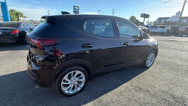 2027 Chevrolet Bolt LT FWD
