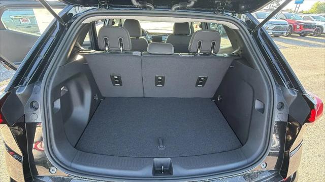 2027 Chevrolet Bolt LT FWD