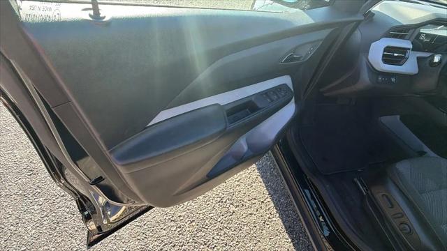 2027 Chevrolet Bolt LT FWD