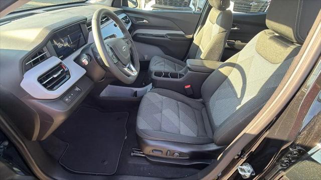 2027 Chevrolet Bolt LT FWD