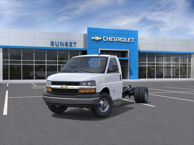 2026 Chevrolet Express Cutaway Work Van