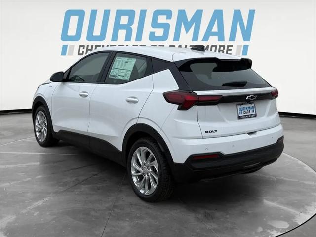 2027 Chevrolet Bolt LT FWD