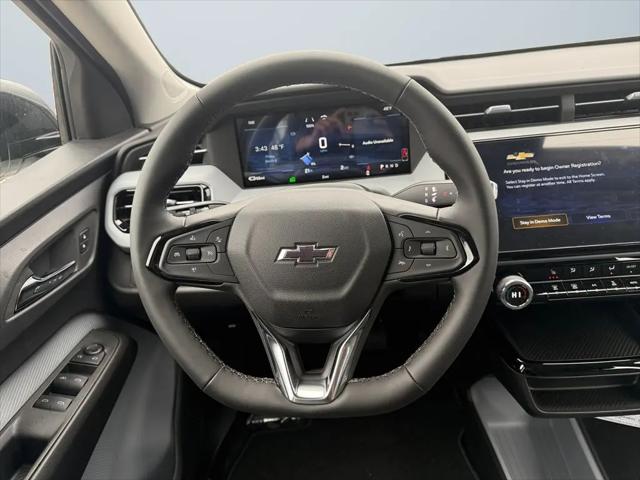 2027 Chevrolet Bolt LT FWD