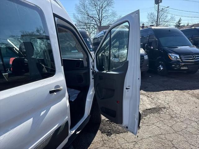 2021 Ford Transit Crew Van T-350